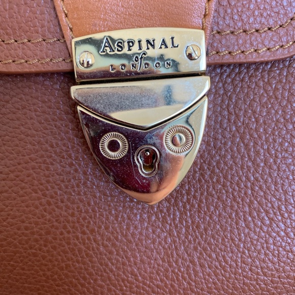 NWOT Vintage 2 tone Aspinal of London Mollie Satchel. - Picture 2 of 15